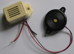Photo d'un buzzer et d'un piezo electrique